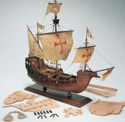 Amati Santa Maria houten scheepsmodel 1:65