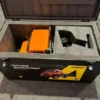 Amewi Mercedes-Benz Unimog Implement Carrier 4WD 1/10 ARTR Oranje (30 minuten jong) met 1 jaar garantie!