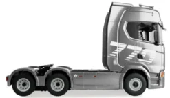 Amewi Scania 770 S Trekker + Dieplader 6×4 1:18 RTR Zilver