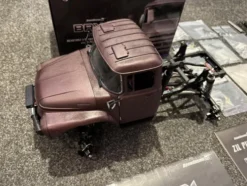 Boom Racing BRX01 AWB Linked “RCRFC Malaysia” Custom Crawler Kit BR8015 helemaal nieuw compleet met Hobbywing Fusion PRO en servo’s en mega veel onderdelen (compleet nieuw)!