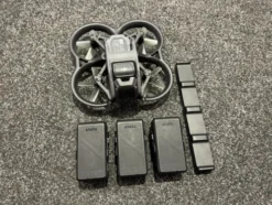 DJI Avata 1 met totaal 3x DJI batterij in een nette staat met garantie!
