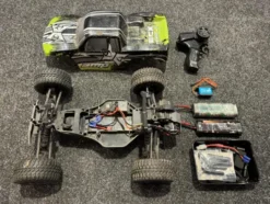 ECX AMP 1/10 elektro truggy (leuk voor de hobbyist / geen garantie)!