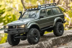 FMS 1/18 Toyota Land Cruiser 80 Scale Crawler RTR