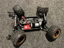 FTX Tracer Brushed – Inclusief regelaar en motor, nieuw donor – What You See Is What You Get