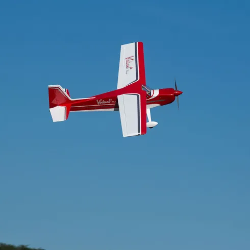 Hangar 9 Valiant 10cc ARF 69″
