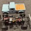 Hobbytech 1/10 crawler compleet met motor, servo, regelaar, servo en ontvanger en body echt als nieuw!