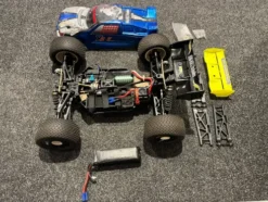 hong nor X2 e met brushless motor combo en extra onderdelen (gebruikt)!