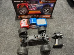 HPI Jumpshot MT V2 1/10 2WD Brushed Monster Truck RTR 2.4ghz (stuurinrichting nazien) verder in orde!