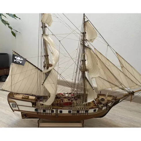 Occre Corsair houten scheepsmodel 1:80