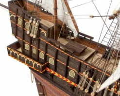 OcCre Golden Hind houten scheepsmodel 1:45