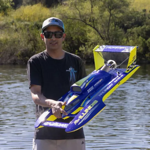 Pro Boat Miss Illinois U-34 34″ Unlimited Hydro Race Boot RTR 110 km/h zonder accu en lader