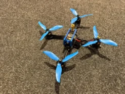 Professioneel FPV Carbon Chassis 5inch Drone – Compleet met Foxeer Cam & ESC, in Top Conditie, What You See Is What You Get!