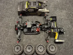 Punisher XP 6S 1/8 Monster Truck – RTR (In Een Top Staat Met 1 Jaar Garantie)!
