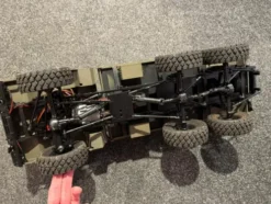 RC4WD BEAST II 6X6 brushless Truck compleet met Hobbywing Fusion SE en 2x metalen 40kg tandwielen servo (gebruikt)!