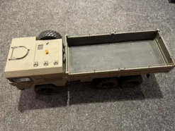 RC4WD BEAST II 6X6 brushless Truck compleet met Hobbywing Fusion SE en 2x metalen 40kg tandwielen servo (gebruikt)!