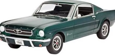 Revell 1965 Ford Mustang 2+2 Fastback in 1:24 bouwpakket