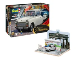 Revell Model Set 30th Anniversary “Fall of the Berlin Wall” 1:24 bouwpakket met lijm en verf