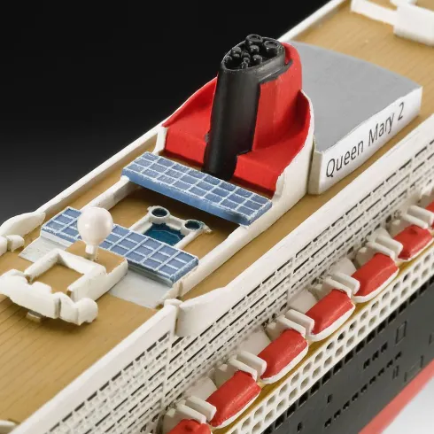 Revell OceanLiner QUEEN MARY 2 in 1:1200 bouwpakket