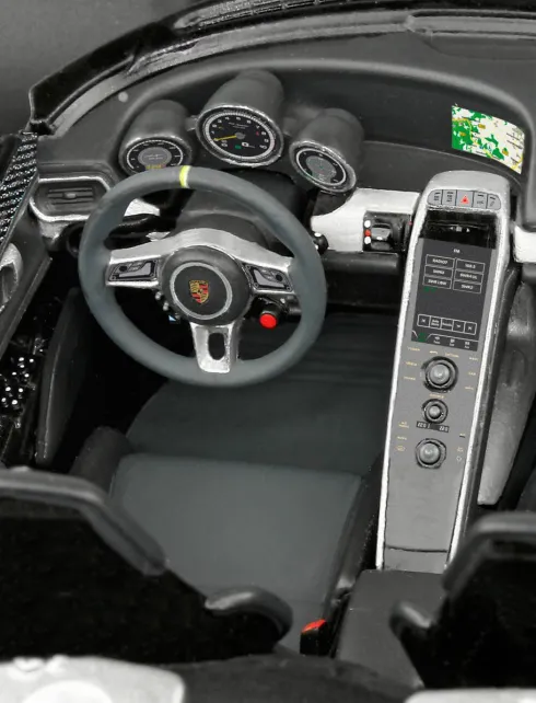 Revell Porsche 918 Spyder in 1:24 bouwpakket met lijm en verf