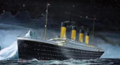 Revell R.M.S. Titanic in 1:1200 bouwpakket met lijm en verf