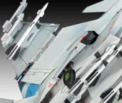 Revell Sukhoi Su-33 Navy Flanker 1:72 bouwpakket