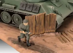 Revell T-34-76 Model 1940 in 1/76 bouwpakket – RV-63294