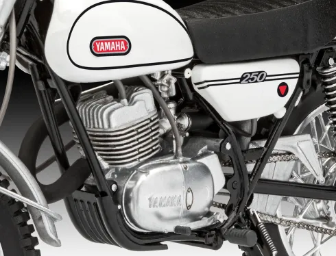 Revell Yamaha 250 DT-1 in 1:12 bouwpakket
