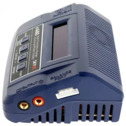 SkyRC e680 AC-DC 8A lipo lader met 220V & 12V aansluiting