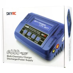 SkyRC e680 AC-DC 8A lipo lader met 220V & 12V aansluiting
