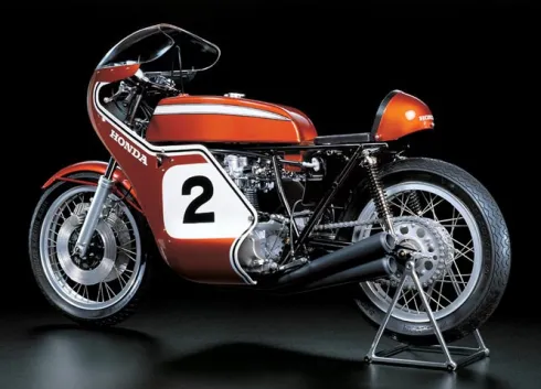 Tamiya 1/6 Honda CB 750 Racing Masterwork bouwpakketLaatste!!