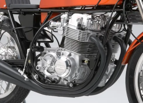 Tamiya 1/6 Honda CB 750 Racing Masterwork bouwpakketLaatste!!
