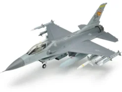 Tamiya 1/32 Lockheed Martin F-16 CJ F.F plastic bouwpakket