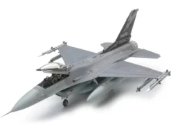 Tamiya Lockheed Martin F-16 Fighting Falcon in 1/48 bouwpakket