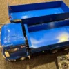 Tamiya Mercedes Benz Arocs 3348 1/14 RC Tipper Truck + Trailer helemaal compleet met Carson zender en accu in de kleur blauw!