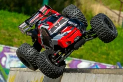 Team Corally KAGAMA 6S XP Brushless Power RTR Rood zonder accu en lader