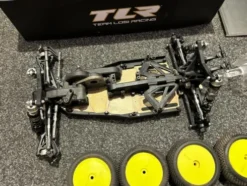 Team Losi Racing Twenty Two-Four 22-4 wedstrijd RC buggy (nieuw)!