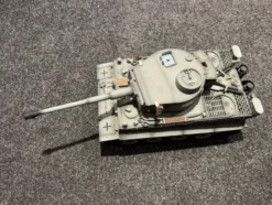 Torro Pro Edition RC Tank 1/16 Tiger I Early Version – Metal versie met schietfunctie en rook, zonder zender, gebruikt en werkend – What You See Is What You Get