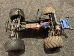 Traxxas Bigfoot Firestone (opknapper / werking onbekend / geen garantie)!