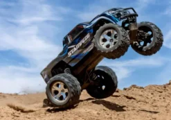 Traxxas Stampede 2WD BL-2S HD brushless electro monster truck RTR Roze