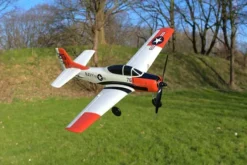 Volantex T-28 TROJAN 400mm 4-kanaals elektro vliegtuig met gyroscoop RTF