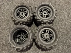4x Pro-Line Big Joe 3.8 (40 Series) All Terrain Tires Mounted On Tech, PR1103-13 – 1103-13 (gebruikt in een nette staat)!